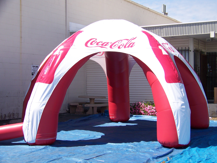 Inflatable Buildings and Tents 20\' Coca-Cola_Tent